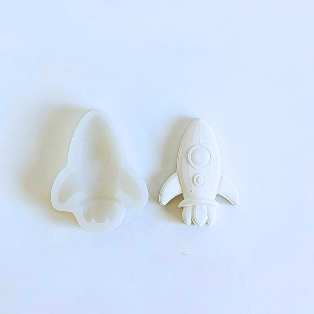 Space Theme Mold (Kids Paint Kit)