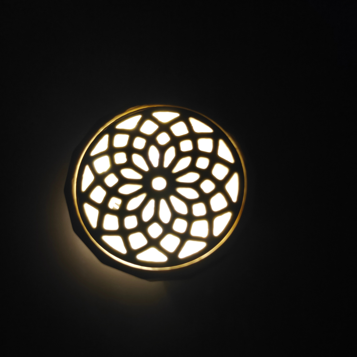 Jharokha Light Decor Mold used for concrete art and jesmonite art for light decor display