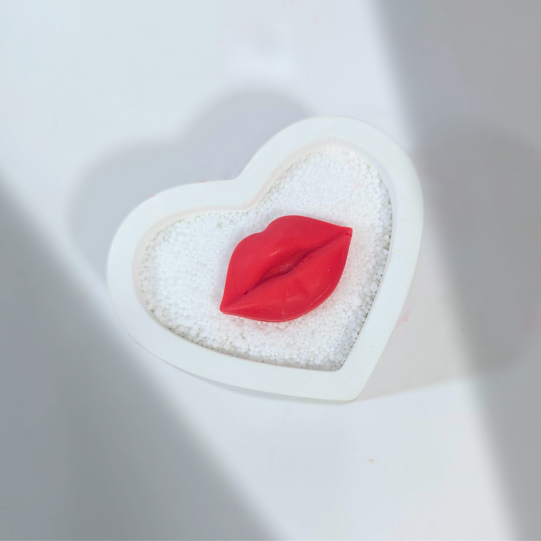 Lips Candle Topper Mold