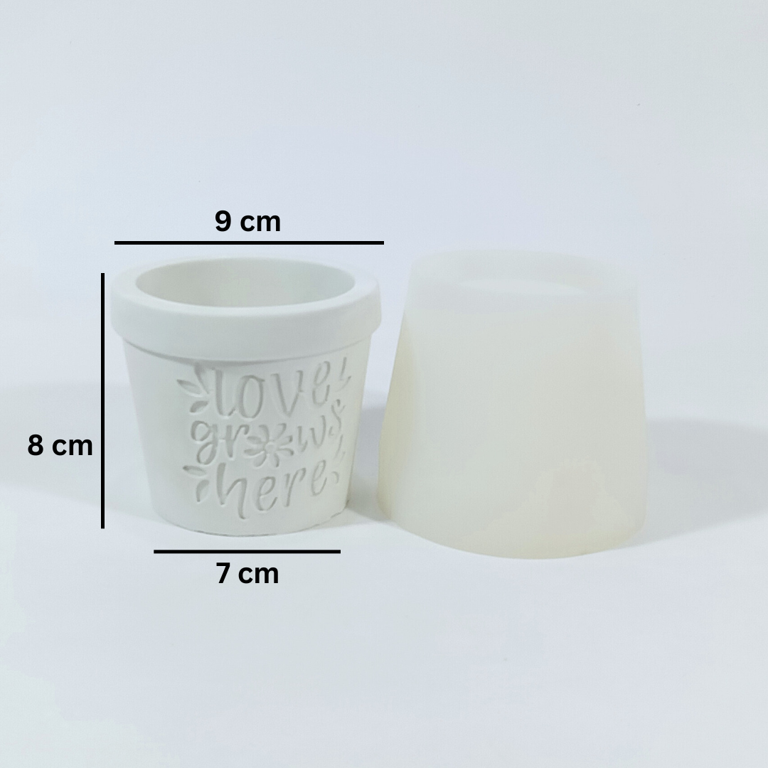 Love Grows Here Planter Mold
