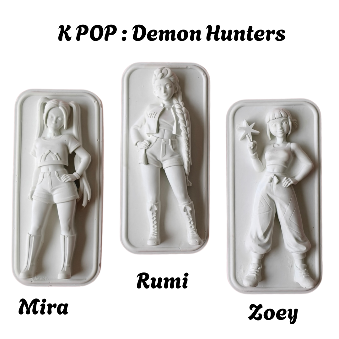K-POP Huntrix Theme Mold (Kids Paint Kit)