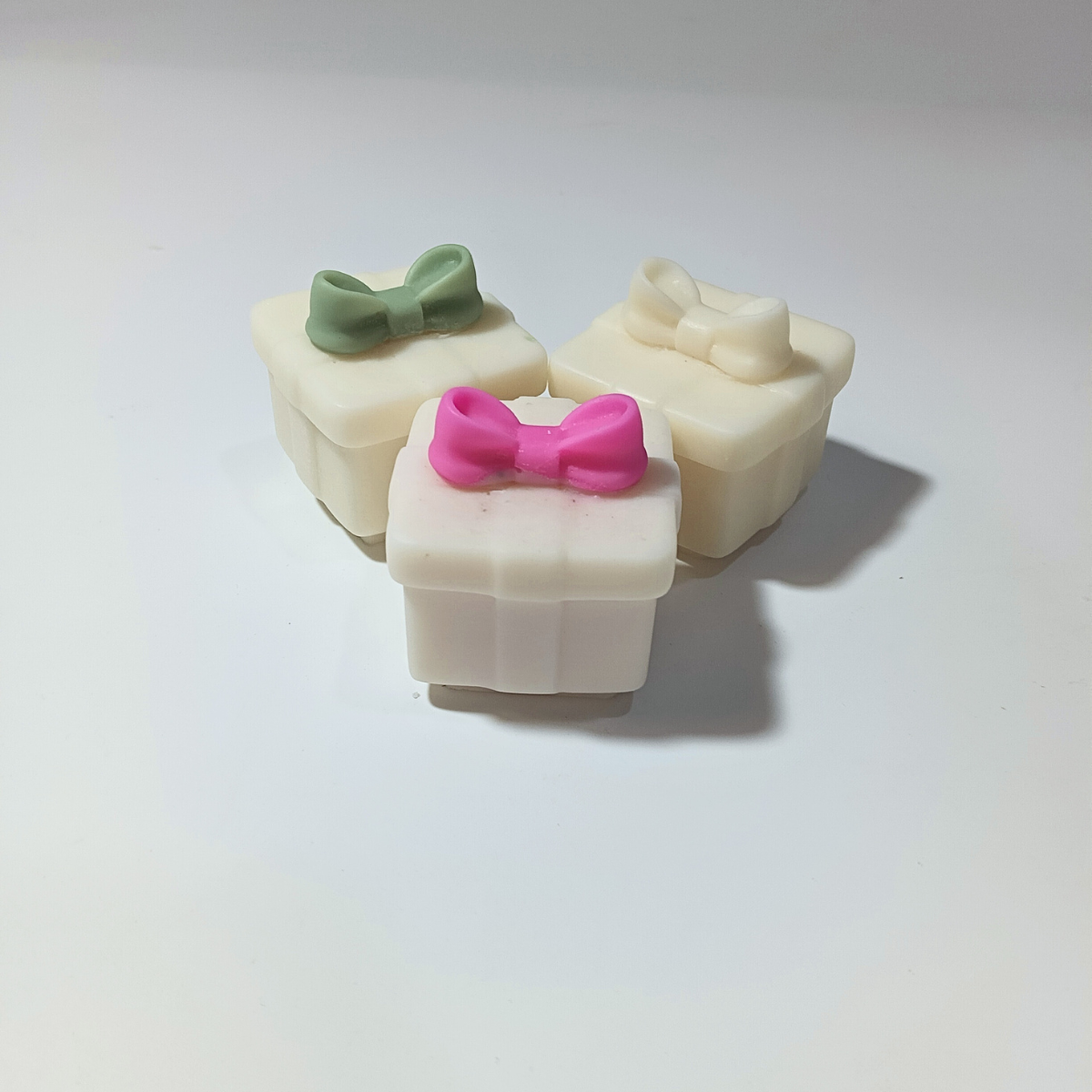 Bow Gift Mould for diy concrete, jesmonite, resin and candle handmade decor