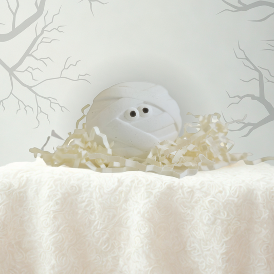 Mummy Boo Ball Mould for candle and concrete art