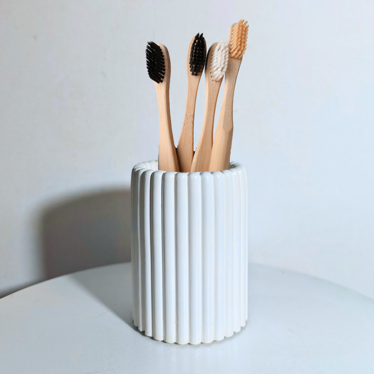 The Elaan Brush Holder Mould for diy concrete art