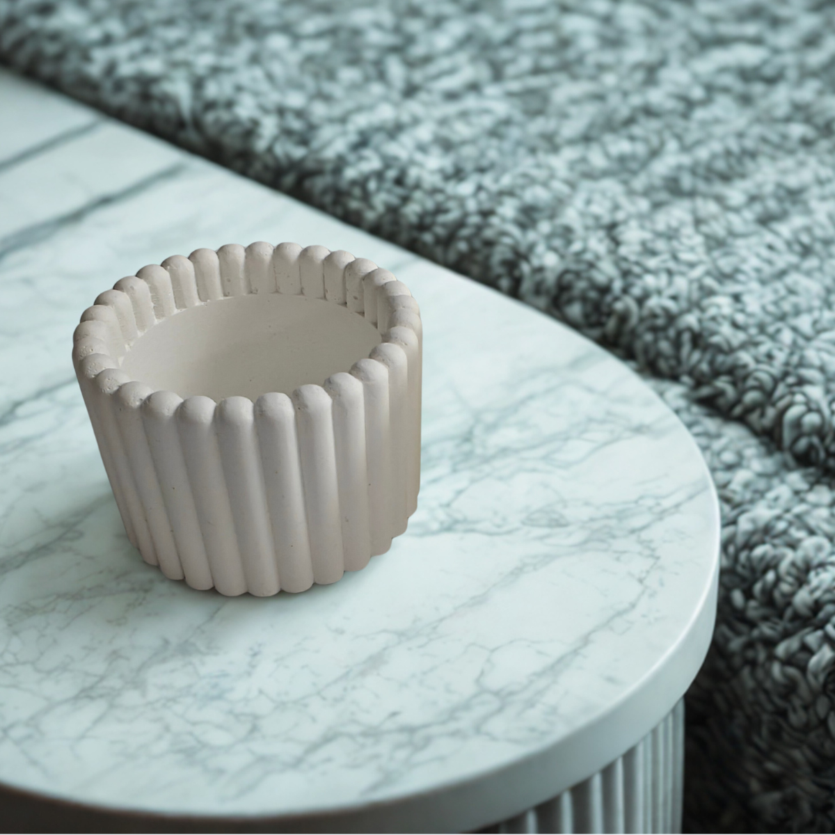 The Elaan Candle Mold for candle and planter